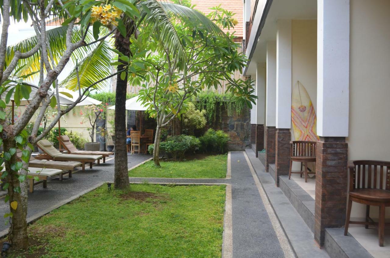 Dabumito Guest House Canggu  Exterior photo